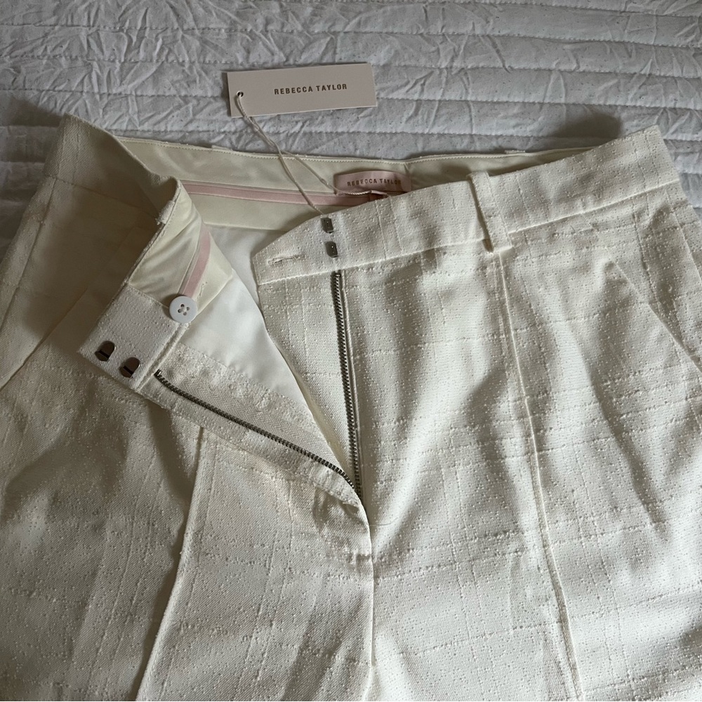 Dress pants, fully lined, never worn, tags on.
